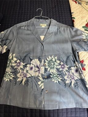 Tommy Bahama Blue Herringbone Silk Shirt
